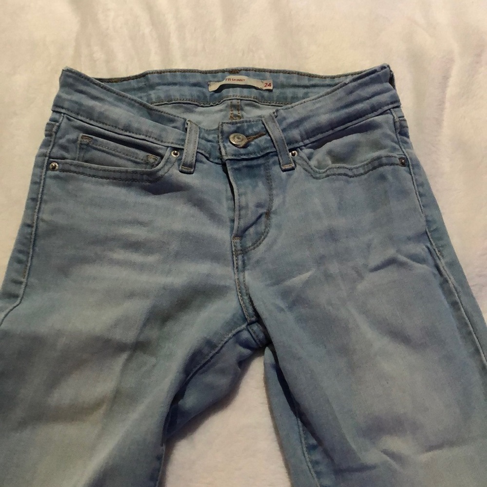 Jeans - Picture 2 of 3